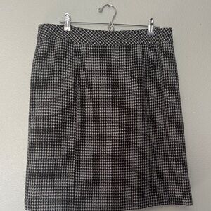 Covington Black and White Pencil Skirt